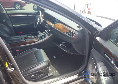 2018 Genesis G90 3.3T Premium from USA, damaged, VIN KMHG34JA2JU037108